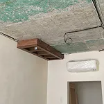 Меблевий добір на чорновій стелі